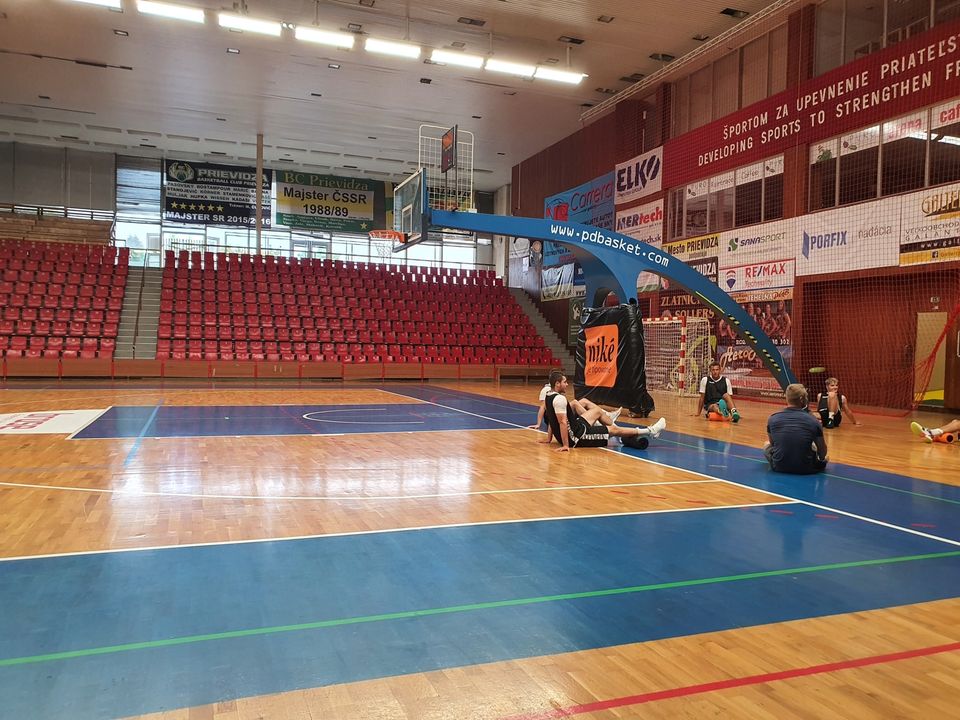 Prípravné zápasy sme doplnili o rakúsky SKN St. Pölten Basketball