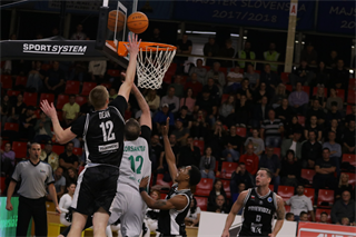 Európsky pohár FIBA: BC Prievidza - BC Kutaisi 2010 77:69 (Foto Ladislav Szibilla)	