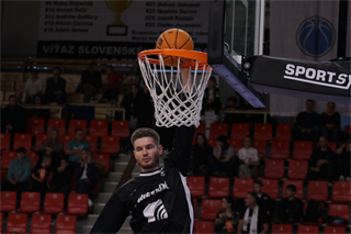 7. kolo TIPOS SBL: BC Prievidza - BKM Lučenec 95:72 (Ladislav Szibilla)	