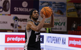 7. kolo TIPOS SBL: BC Prievidza - BKM Lučenec 95:72 (Ladislav Szibilla)	