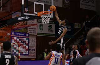 7. kolo TIPOS SBL: BC Prievidza - BKM Lučenec 95:72 (Ladislav Szibilla)	