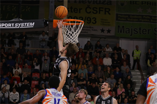 7. kolo TIPOS SBL: BC Prievidza - BKM Lučenec 95:72 (Ladislav Szibilla)	