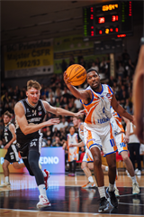 7. kolo TIPOS SBL: BC Prievidza - BKM Lučenec 95:72 (Vladimír Králik)