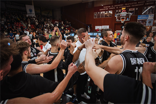 7. kolo TIPOS SBL: BC Prievidza - BKM Lučenec 95:72 (Vladimír Králik)