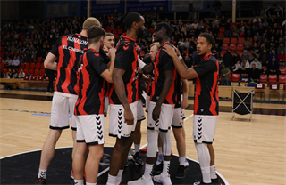 Európsky pohár FIBA: BC Prievidza - Surne Bilbao Basket 61:84 (Foto Ladislav Szibilla)	