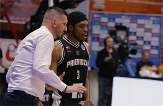 Európsky pohár FIBA: BC Prievidza - Surne Bilbao Basket 61:84 (Foto Ladislav Szibilla)	