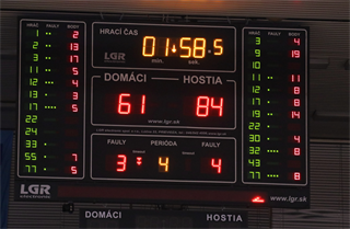 Európsky pohár FIBA: BC Prievidza - Surne Bilbao Basket 61:84 (Foto Ladislav Szibilla)	
