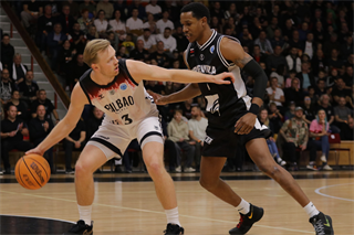 Európsky pohár FIBA: BC Prievidza - Surne Bilbao Basket 61:84 (Foto Ladislav Szibilla)	