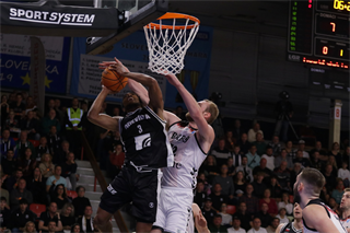 Európsky pohár FIBA: BC Prievidza - Surne Bilbao Basket 61:84 (Foto Ladislav Szibilla)	