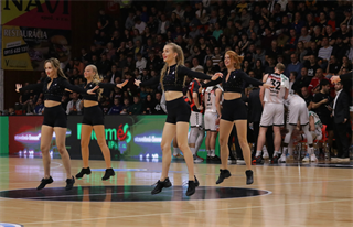Európsky pohár FIBA: BC Prievidza - Surne Bilbao Basket 61:84 (Foto Ladislav Szibilla)	