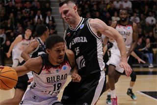 Európsky pohár FIBA: BC Prievidza - Surne Bilbao Basket 61:84 (Foto Ladislav Szibilla)	