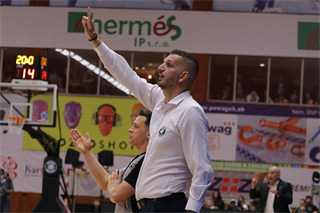 Európsky pohár FIBA: BC Prievidza - Surne Bilbao Basket 61:84 (Foto Ladislav Szibilla)	