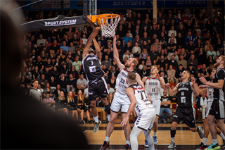 Európsky pohár FIBA: BC Prievidza - Surne Bilbao Basket 61:84 (Foto: Vladimír Králik)	