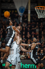 Európsky pohár FIBA: BC Prievidza - Surne Bilbao Basket 61:84 (Foto: Vladimír Králik)	