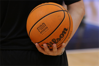 8. kolo TIPOS SBL: BC Prievidza - Slávia SPU Nitra 73:66 (Ladislav Szibilla)	