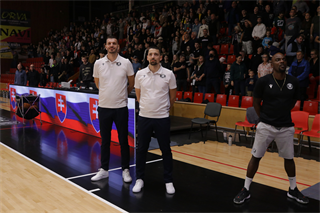 8. kolo TIPOS SBL: BC Prievidza - Slávia SPU Nitra 73:66 (Ladislav Szibilla)	