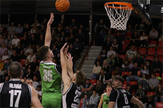 8. kolo TIPOS SBL: BC Prievidza - Slávia SPU Nitra 73:66 (Ladislav Szibilla)	