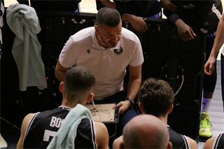 8. kolo TIPOS SBL: BC Prievidza - Slávia SPU Nitra 73:66 (Ladislav Szibilla)	