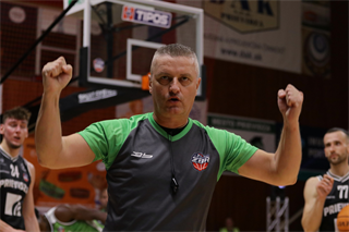 8. kolo TIPOS SBL: BC Prievidza - Slávia SPU Nitra 73:66 (Ladislav Szibilla)	