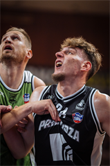 8. kolo TIPOS SBL: BC Prievidza : Slávia SPU Nitra 73:66 (Vladimír Králik)	