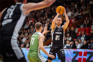 8. kolo TIPOS SBL: BC Prievidza : Slávia SPU Nitra 73:66 (Vladimír Králik)	