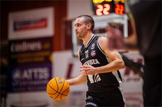 8. kolo TIPOS SBL: BC Prievidza : Slávia SPU Nitra 73:66 (Vladimír Králik)	