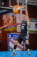 8. kolo TIPOS SBL: BC Prievidza : Slávia SPU Nitra 73:66 (Vladimír Králik)	