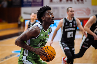 8. kolo TIPOS SBL: BC Prievidza : Slávia SPU Nitra 73:66 (Vladimír Králik)	