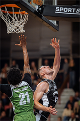 8. kolo TIPOS SBL: BC Prievidza : Slávia SPU Nitra 73:66 (Vladimír Králik)	