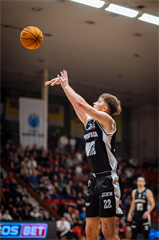 8. kolo TIPOS SBL: BC Prievidza : Slávia SPU Nitra 73:66 (Vladimír Králik)	