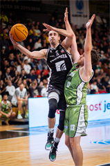 8. kolo TIPOS SBL: BC Prievidza : Slávia SPU Nitra 73:66 (Vladimír Králik)	