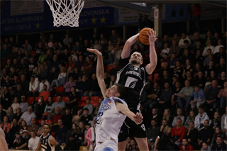 9. kolo TIPOS SBL: BC Prievidza - Nitra Blue Wings 63:80 (Ladislav Szibilla)	