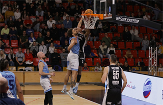 9. kolo TIPOS SBL: BC Prievidza - Nitra Blue Wings 63:80 (Ladislav Szibilla)	