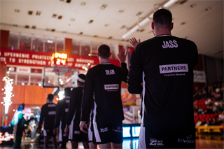 9. kolo TIPOS SBL: BC Prievidza - Nitra Blue Wings 63:80 (Vladimír Králik)