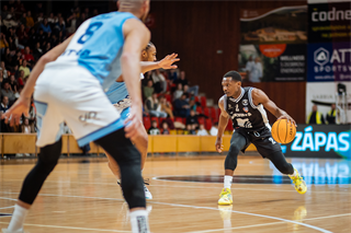 9. kolo TIPOS SBL: BC Prievidza - Nitra Blue Wings 63:80 (Vladimír Králik)