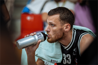 9. kolo TIPOS SBL: BC Prievidza - Nitra Blue Wings 63:80 (Vladimír Králik)