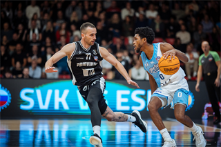 9. kolo TIPOS SBL: BC Prievidza - Nitra Blue Wings 63:80 (Vladimír Králik)