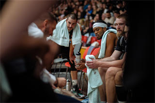 9. kolo TIPOS SBL: BC Prievidza - Nitra Blue Wings 63:80 (Vladimír Králik)