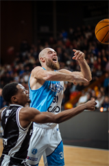 9. kolo TIPOS SBL: BC Prievidza - Nitra Blue Wings 63:80 (Vladimír Králik)