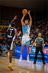 9. kolo TIPOS SBL: BC Prievidza - Nitra Blue Wings 63:80 (Vladimír Králik)