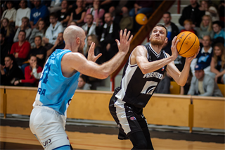 9. kolo TIPOS SBL: BC Prievidza - Nitra Blue Wings 63:80 (Vladimír Králik)