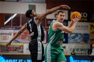 Európsky pohár FIBA: BC Prievidza - BC Balkan Botevgrad 83:59 (Foto: Vladimír Králik)