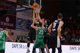 Európsky pohár FIBA: BC Prievidza - BC Balkan Botevgrad 83:59 (Foto: Ladislav Szibilla)