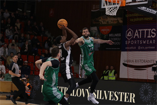 Európsky pohár FIBA: BC Prievidza - BC Balkan Botevgrad 83:59 (Foto: Ladislav Szibilla)