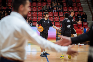 10. kolo TIPOS SBL: BC Prievidza - Inter Bratislava 81:83 (Vladimír Králik)	
