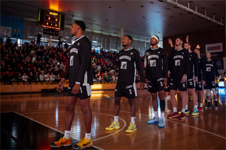 10. kolo TIPOS SBL: BC Prievidza - Inter Bratislava 81:83 (Vladimír Králik)	