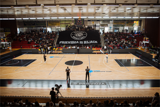 10. kolo TIPOS SBL: BC Prievidza - Inter Bratislava 81:83 (Vladimír Králik)	