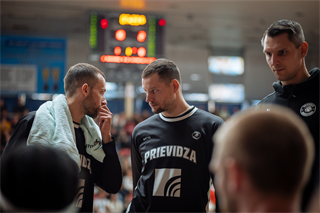 10. kolo TIPOS SBL: BC Prievidza - Inter Bratislava 81:83 (Vladimír Králik)	
