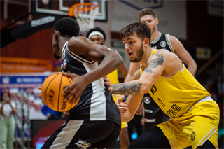 10. kolo TIPOS SBL: BC Prievidza - Inter Bratislava 81:83 (Vladimír Králik)	