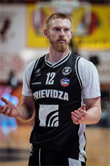 10. kolo TIPOS SBL: BC Prievidza - Inter Bratislava 81:83 (Vladimír Králik)	